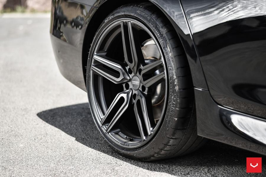 Колеса BMW 528i Sedan on Vossen Wheels (HF-1) 2019 года  (фото 17 из 20)